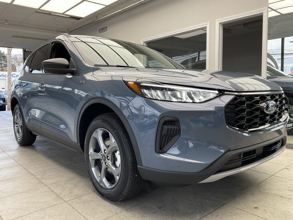 2026 Ford Escape ST-Line AWD