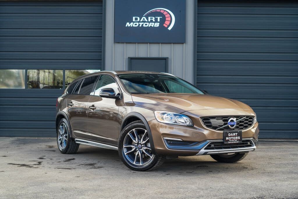 2016 Volvo V60 Cross Country