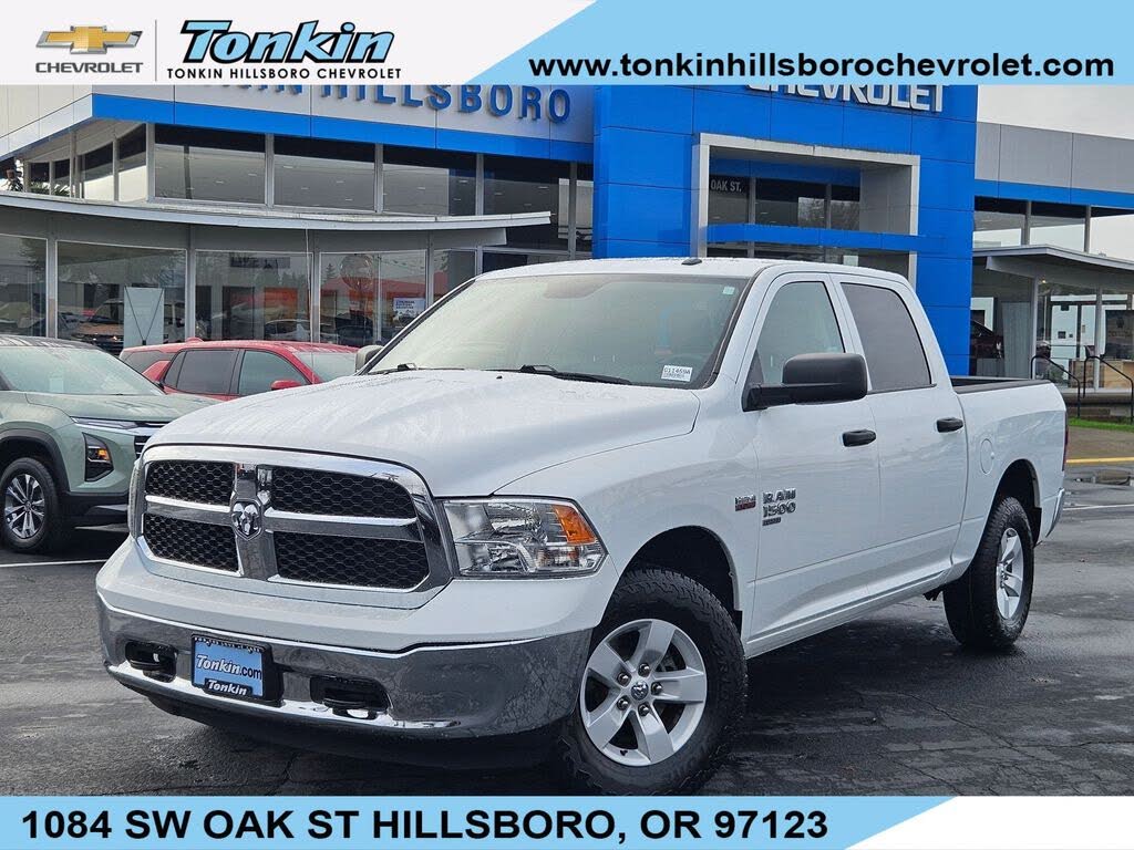 2022 RAM 1500 Classic Tradesman Crew Cab 4WD