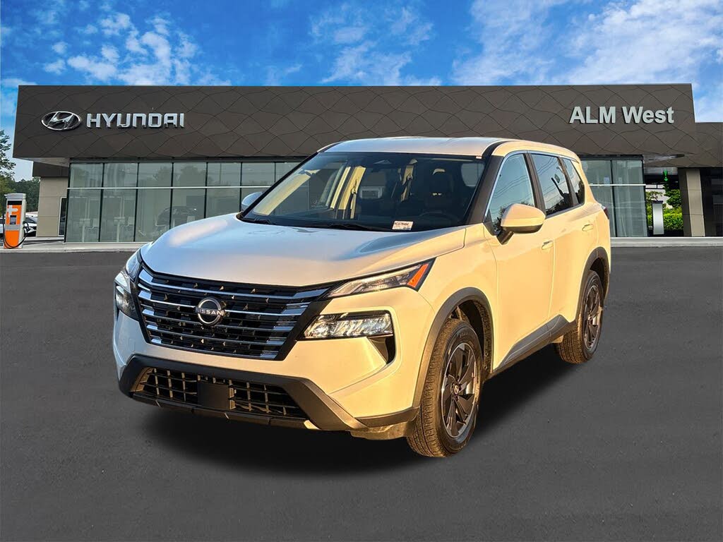 2024 Nissan Rogue SV FWD