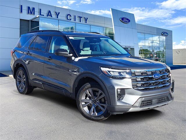 2026 Ford Explorer Active AWD