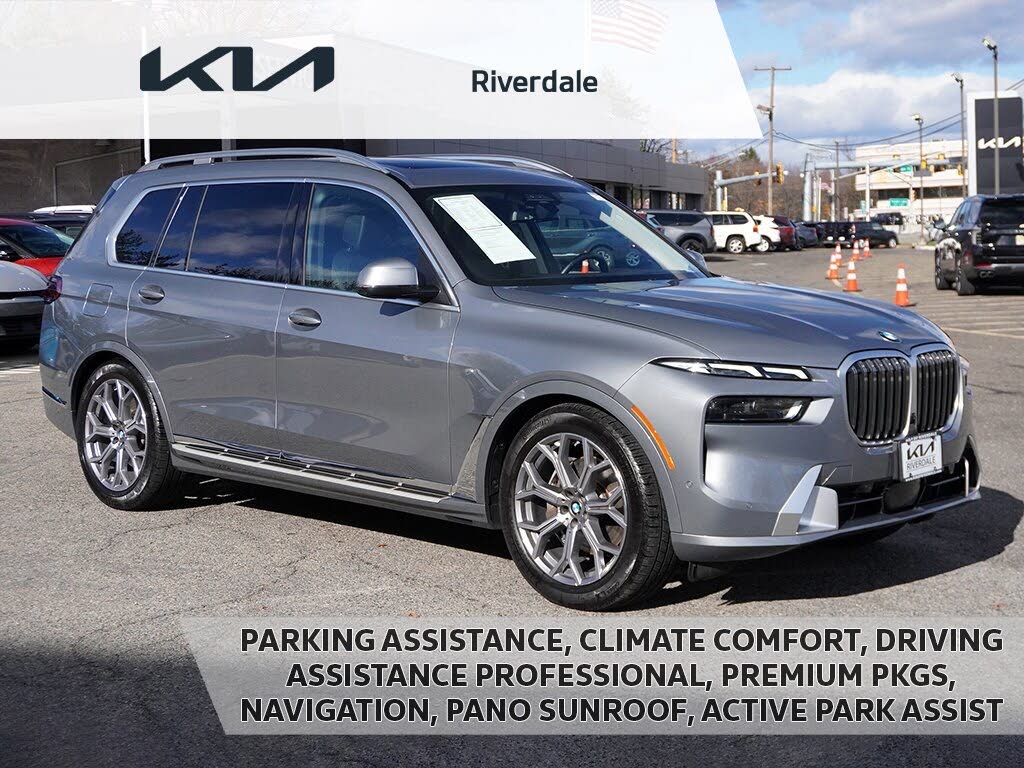 2023 BMW X7 xDrive40i AWD