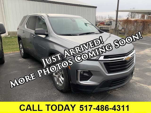 2023 Chevrolet Traverse LS AWD