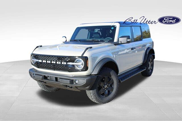 2025 Ford Bronco Outer Banks 4-Door 4WD