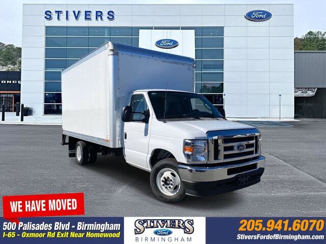 2025 Ford E-Series Chassis E-350 SD Cutaway SB DRW RWD
