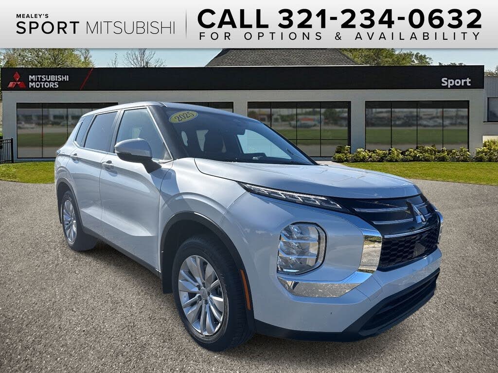 2025 Mitsubishi Outlander ES FWD