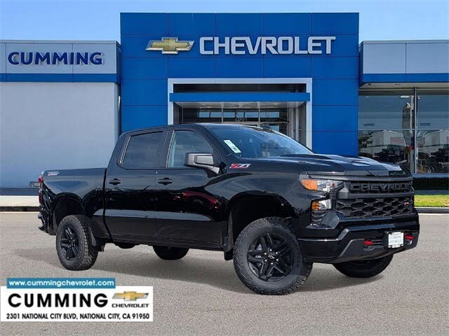 2026 Chevrolet Silverado 1500 Custom Trail Boss Crew Cab 4WD