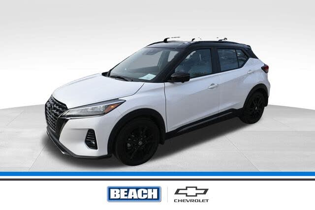 2021 Nissan Kicks SR FWD
