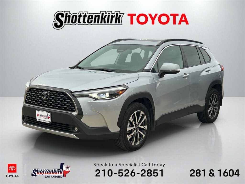 2023 Toyota Corolla Cross XLE AWD