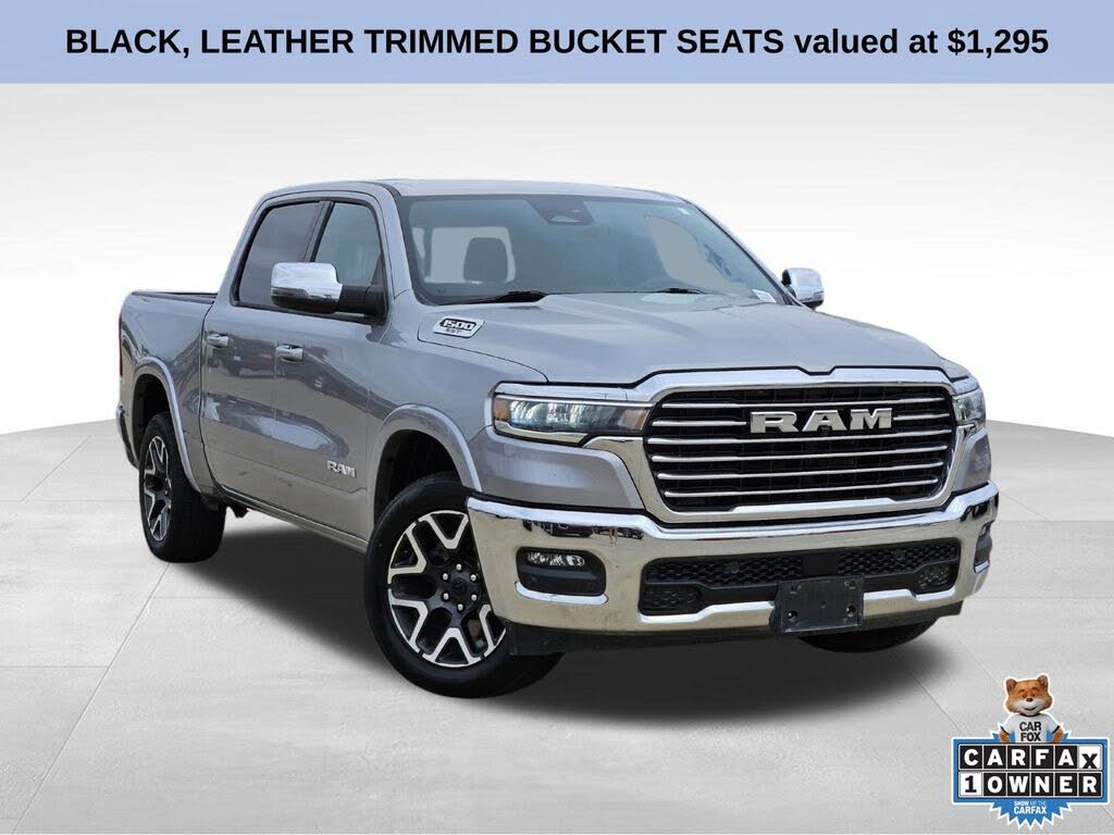 2025 RAM 1500 Laramie Crew Cab 4WD