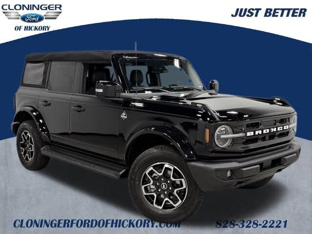 2025 Ford Bronco Outer Banks 4-Door 4WD