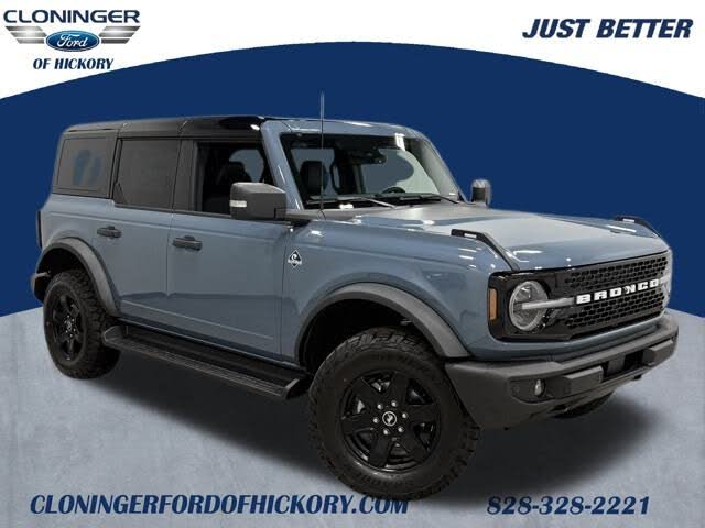 2025 Ford Bronco Outer Banks 4-Door 4WD