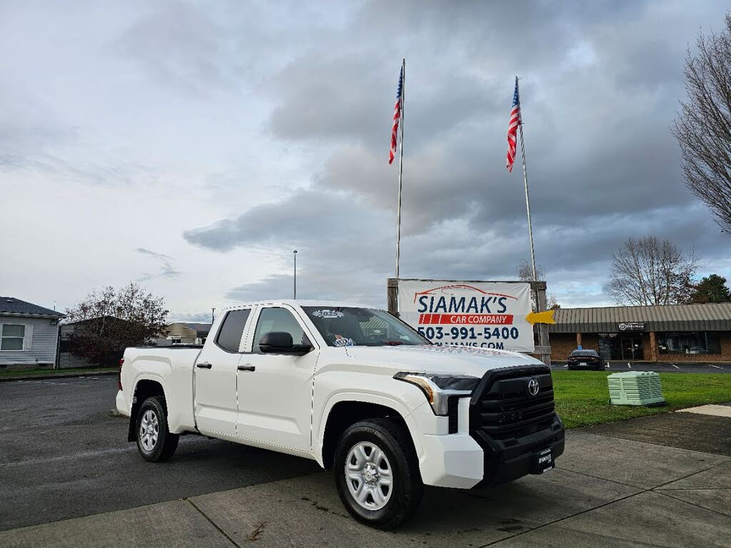 2025 Toyota Tundra SR Double Cab 4WD
