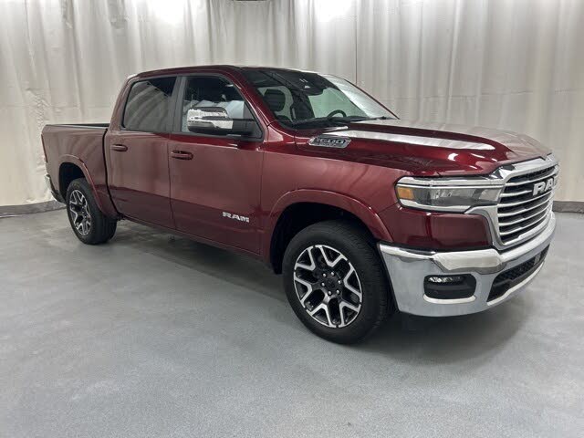 2025 RAM 1500 Laramie Crew Cab 4WD