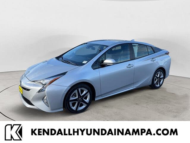 2018 Toyota Prius Four Touring FWD