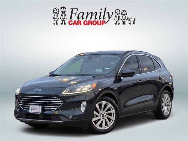 2022 Ford Escape Hybrid Titanium FWD