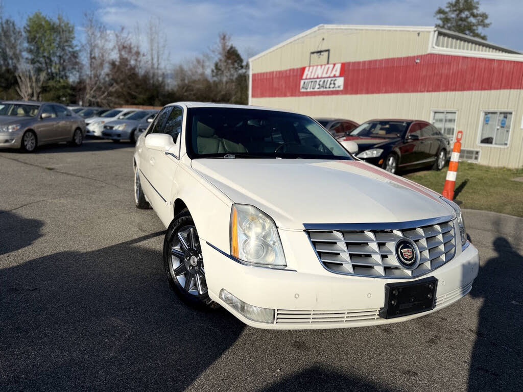 2010 Cadillac DTS Premium FWD