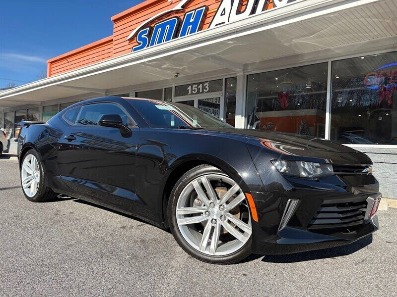 2018 Chevrolet Camaro 1LT Coupe RWD