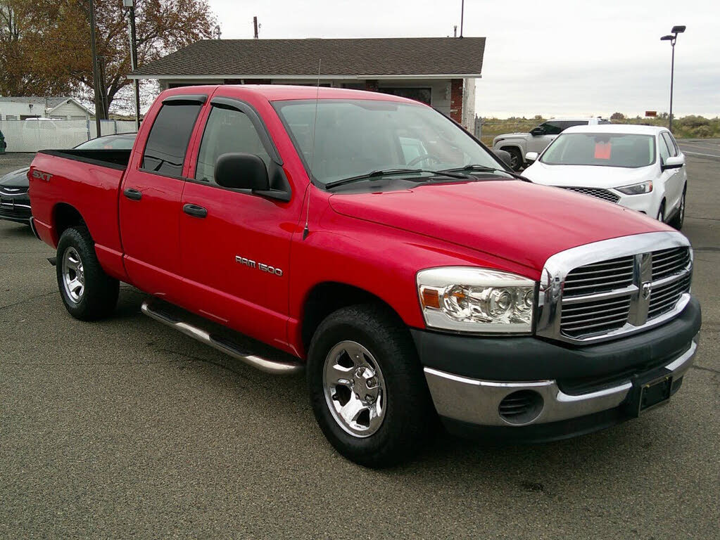 2007 Dodge RAM 1500 ST Quad Cab RWD