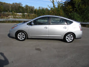 Toyota Prius Touring FWD
