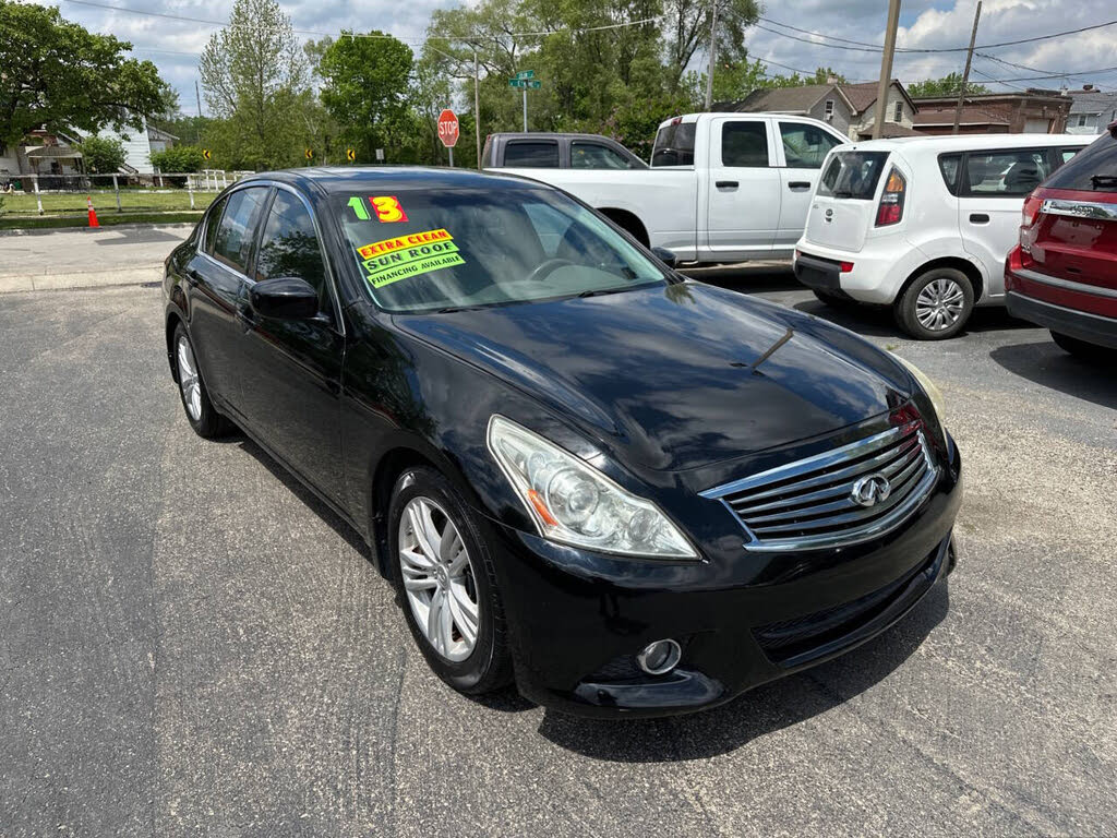 2013 INFINITI G37 Journey Sedan RWD