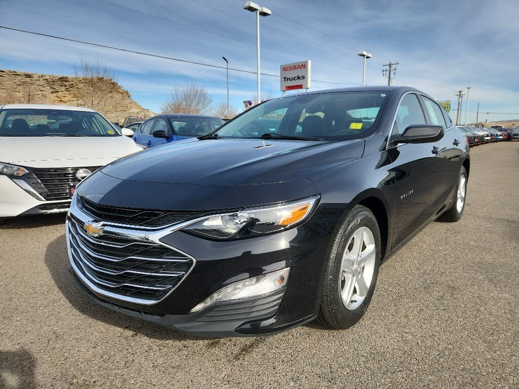 2024 Chevrolet Malibu LT with 1LT FWD