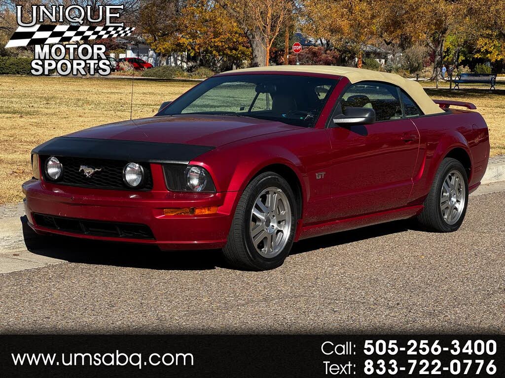 2005 Ford Mustang GT Premium Convertible RWD