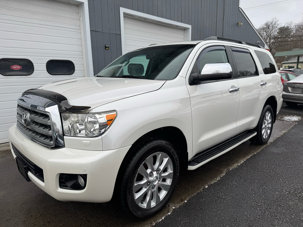 2013 Toyota Sequoia Platinum 4WD