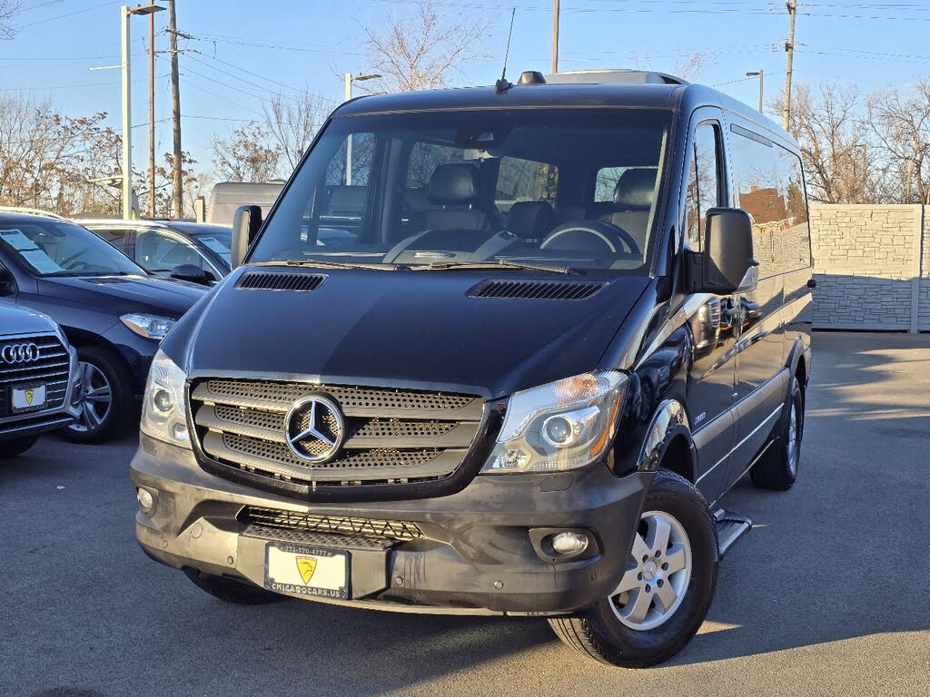 2016 Mercedes-Benz Sprinter 2500 144 WB Crew Van