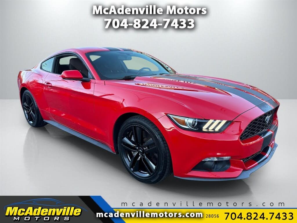 2017 Ford Mustang EcoBoost Coupe RWD