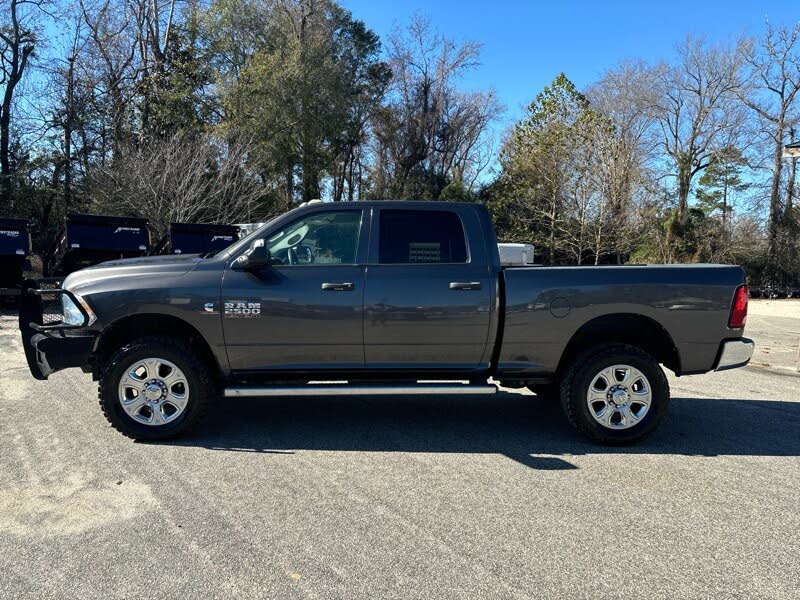 2017 RAM 2500 Tradesman Crew Cab 4WD