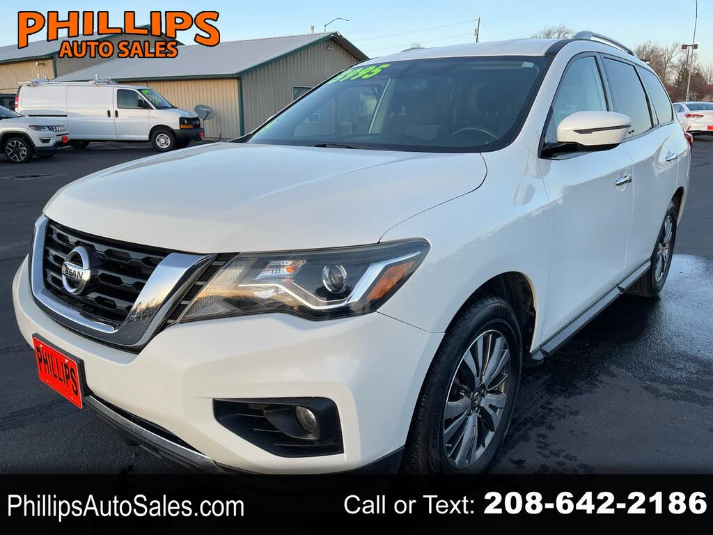 2019 Nissan Pathfinder SV FWD