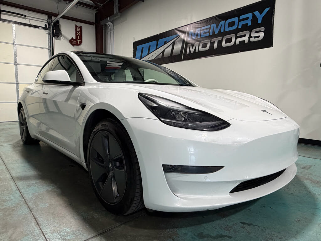 2022 Tesla Model 3 Long Range AWD