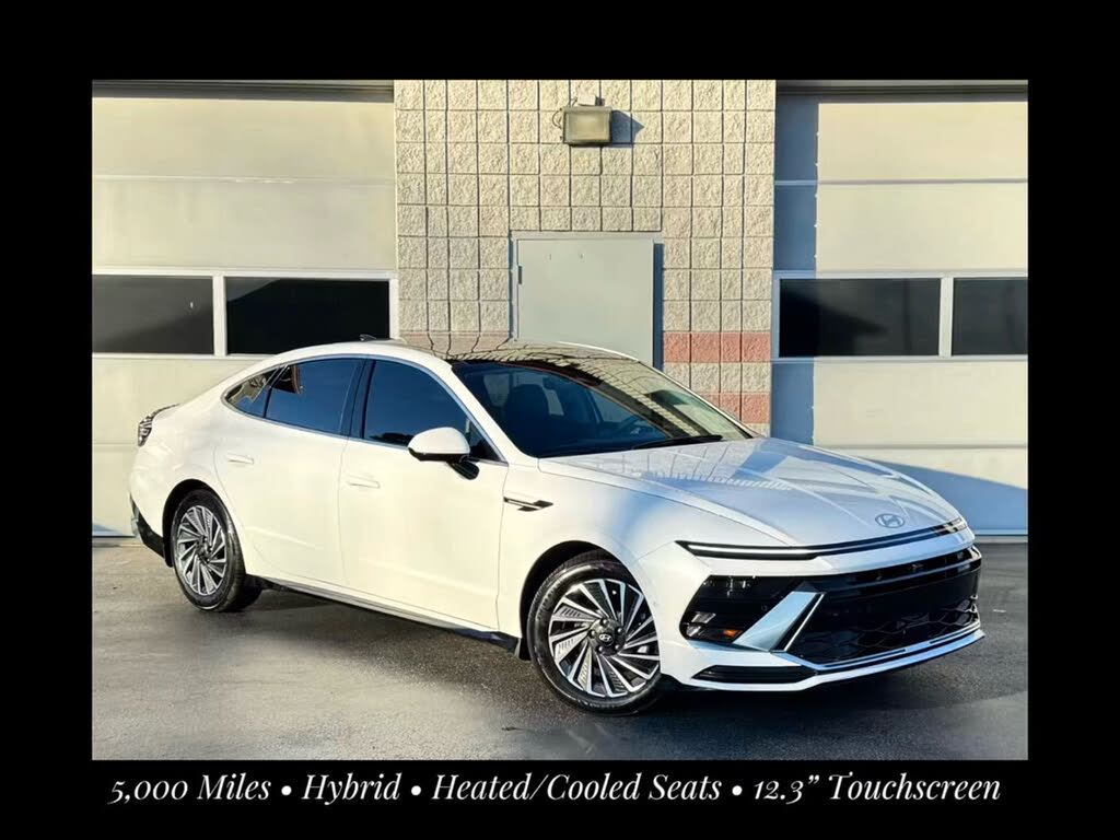 2025 Hyundai Sonata Hybrid Limited FWD