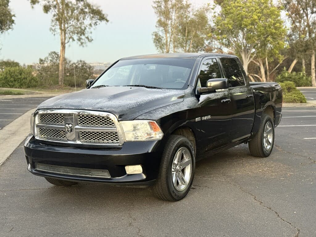 2009 Dodge RAM 1500 SLT Crew Cab RWD