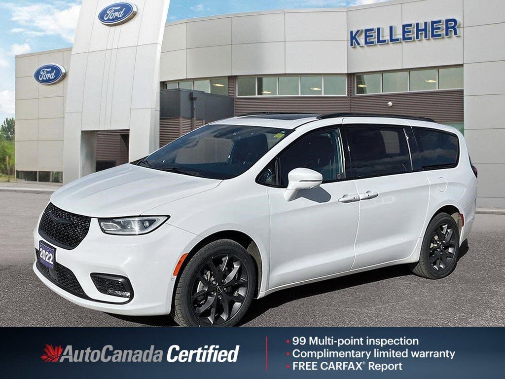 Chrysler Pacifica Limited AWD 2022