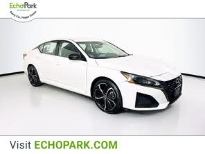 Nissan Altima 2.5 SR FWD