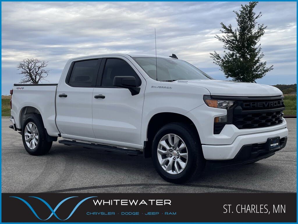 2025 Chevrolet Silverado 1500 Custom Crew Cab 4WD