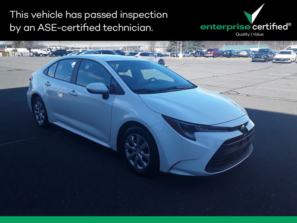 2025 Toyota Corolla LE FWD