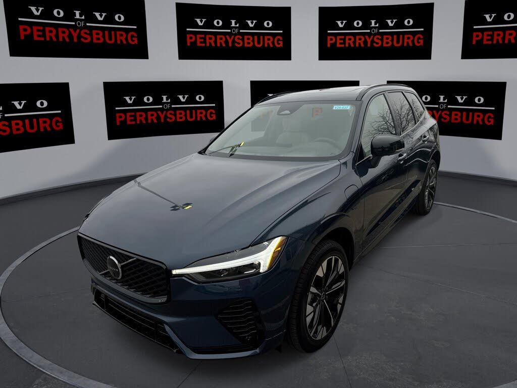 2026 Volvo XC60 B5 Plus AWD