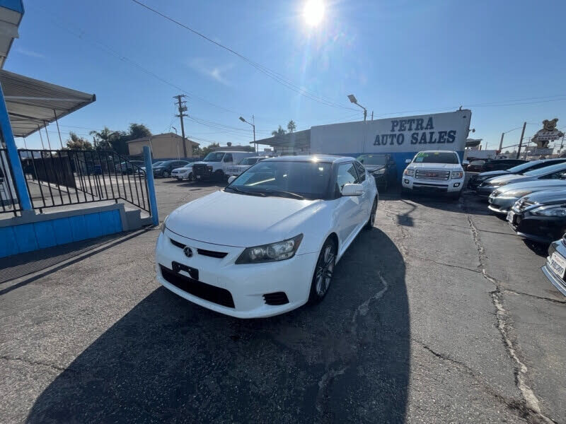 2013 Scion tC Base
