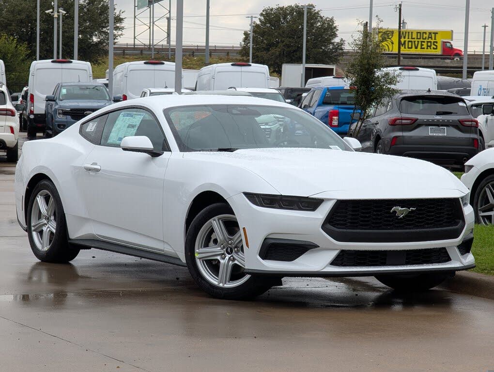 2026 Ford Mustang EcoBoost Fastback RWD