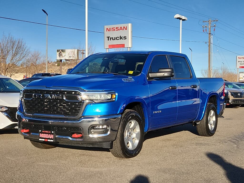 2025 RAM 1500 Big Horn Crew Cab 4WD