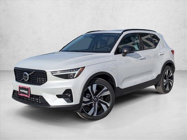 2026 Volvo XC40 B5 Ultra AWD