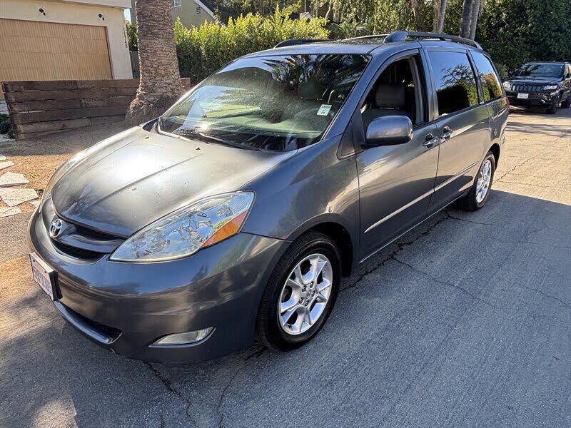 2006 Toyota Sienna XLE 7-Passenger