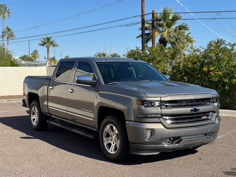 2017 Chevrolet Silverado 1500 LTZ Crew Cab 4WD