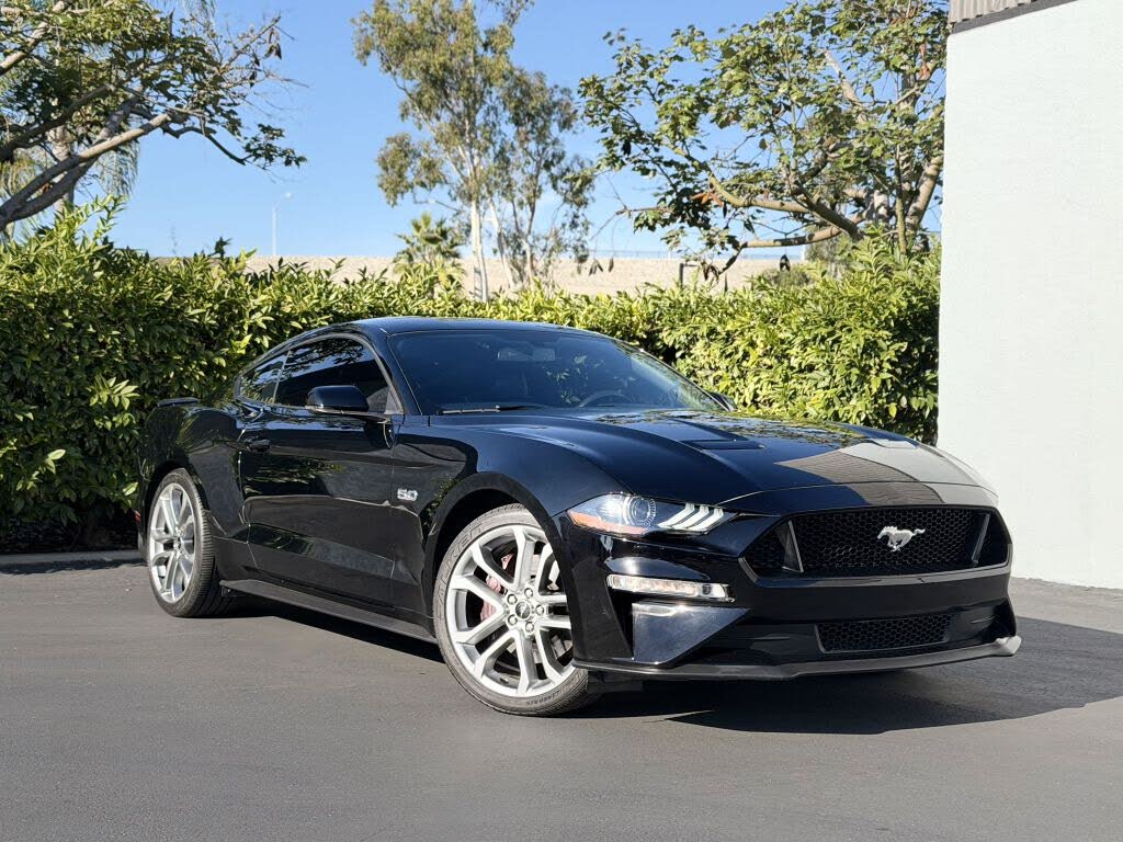 2020 Ford Mustang GT Premium Coupe RWD