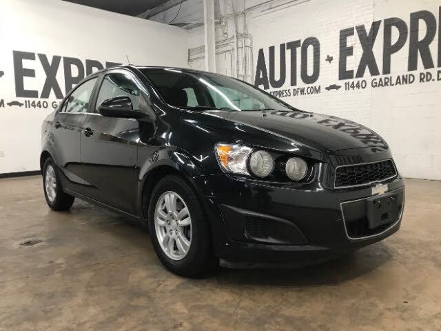 2013 Chevrolet Sonic LT Sedan FWD