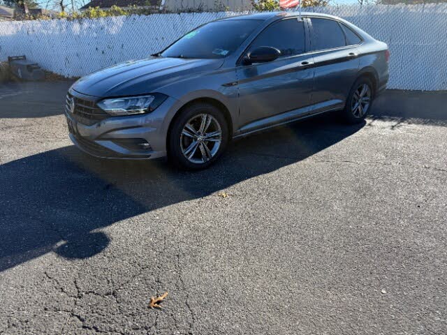 2019 Volkswagen Jetta R-Line FWD