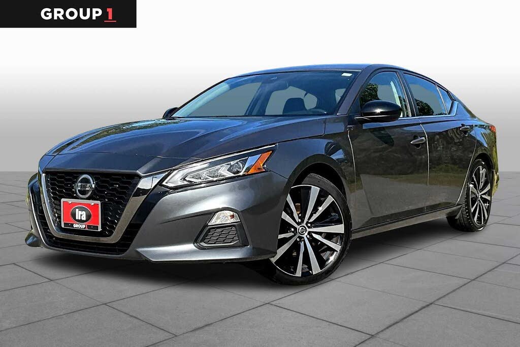 2022 Nissan Altima 2.5 SR FWD
